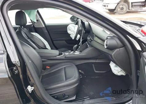 2020 Alfa Romeo Giulia Rwd из США, поврежденный, VIN ZARFAMAN3L7632937